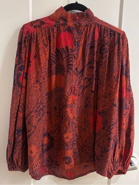 Natalie Martin 100% silk button down shirt in peacock currant pattern